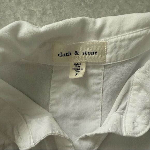 CLOTH & STONE White Short Sleeve Button down shirt | Size Small - Picture 3 of 4